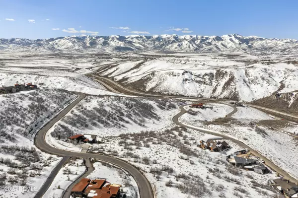 Park City, UT 84098,2104 E Canyon Gate Rd