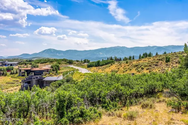 7923 N Sunrise Loop, Park City, UT 84098