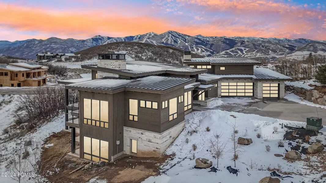 2179 E Adventure Way, Kamas, UT 84036