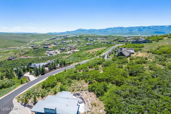 Park City, UT 84098,8077 N Sunrise Loop