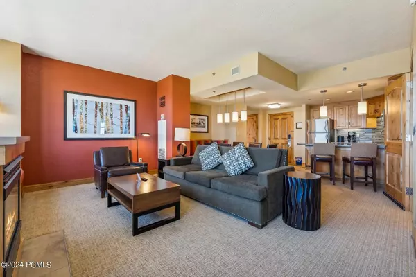 Park City, UT 84068,3855 Grand Summit Dr #604 606 Q4