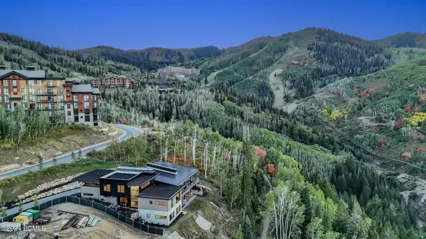 Park City, UT 84060,8903 Moonshadow Ct