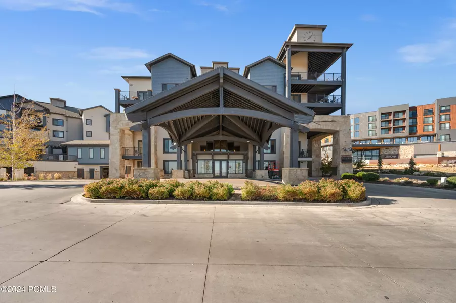 2669 Canyons Resort Dr #414, Park City, UT 84098