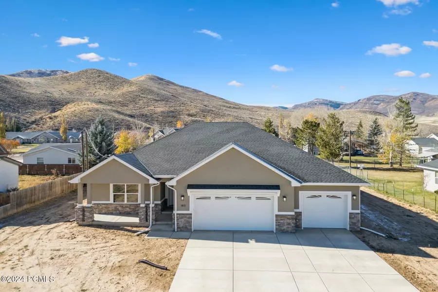 160 S 200 West, Henefer, UT 84033