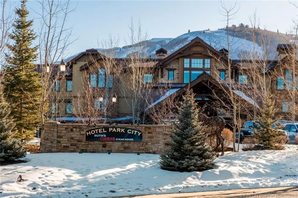 Park City, UT 84060,2001 Park Ave #305