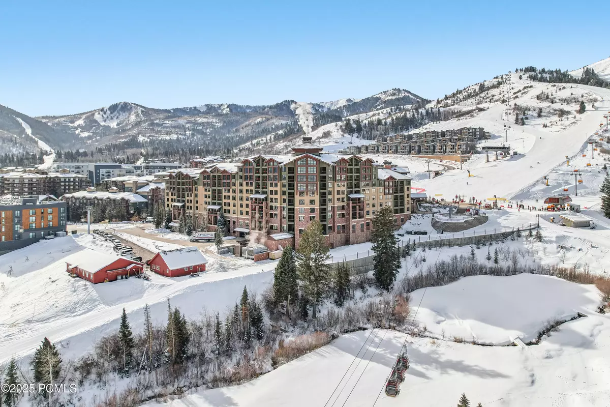 Park City, UT 84098,3855 Grand Summit Dr #301/303