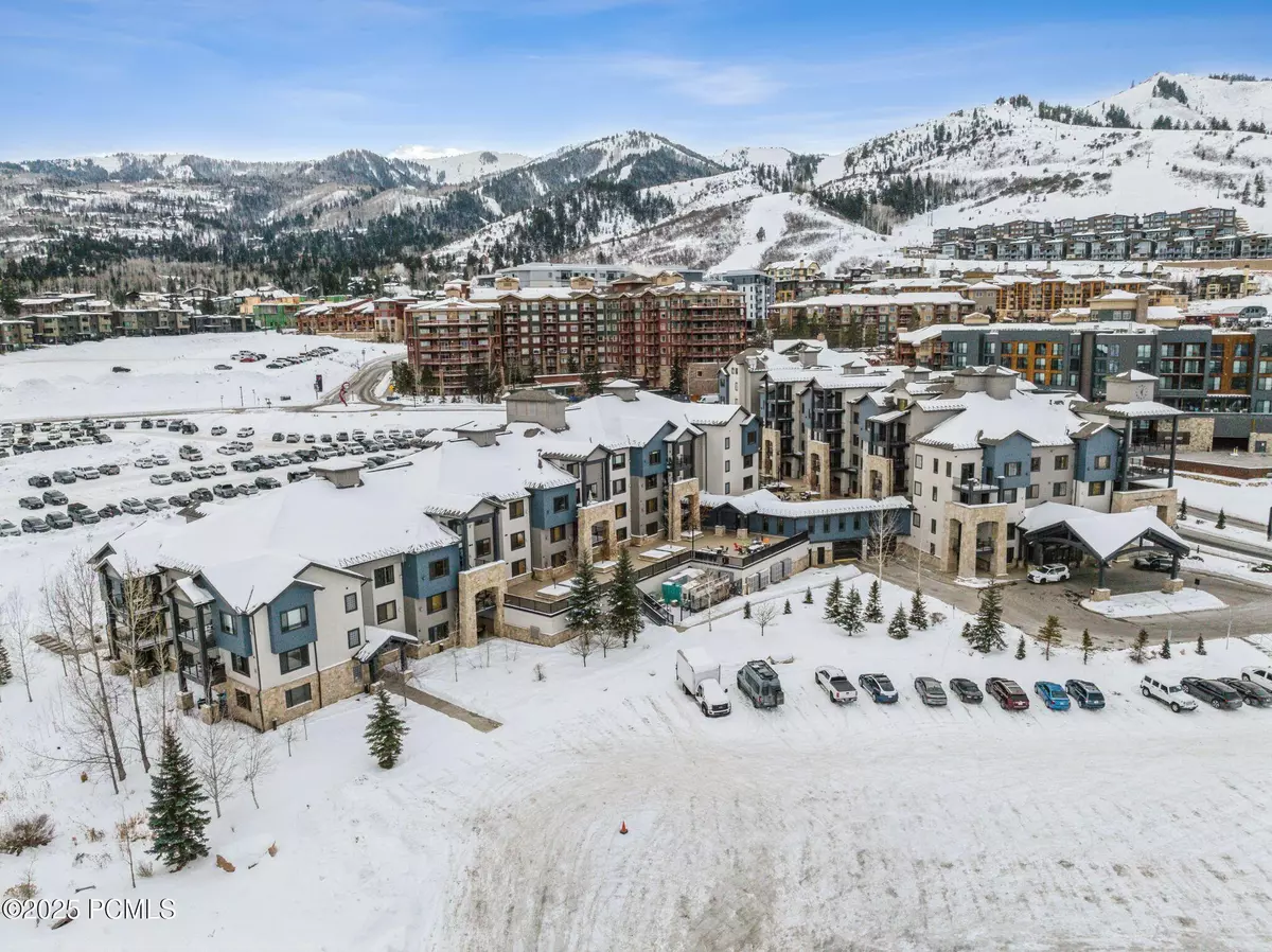 Park City, UT 84098,2653 Canyons Resort Dr ## 223