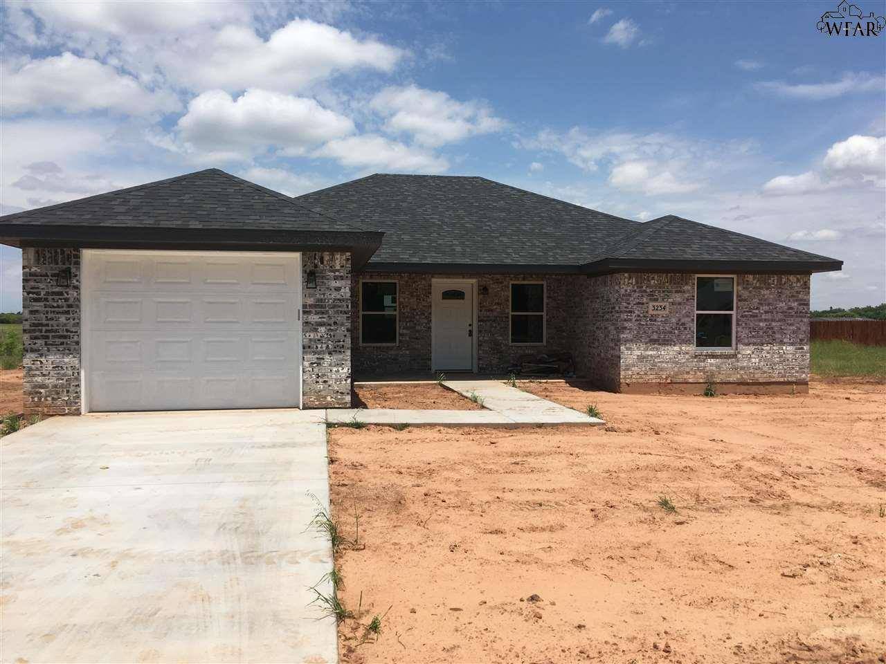Electra, TX 76360,17 LOMA LINDA DRIVE