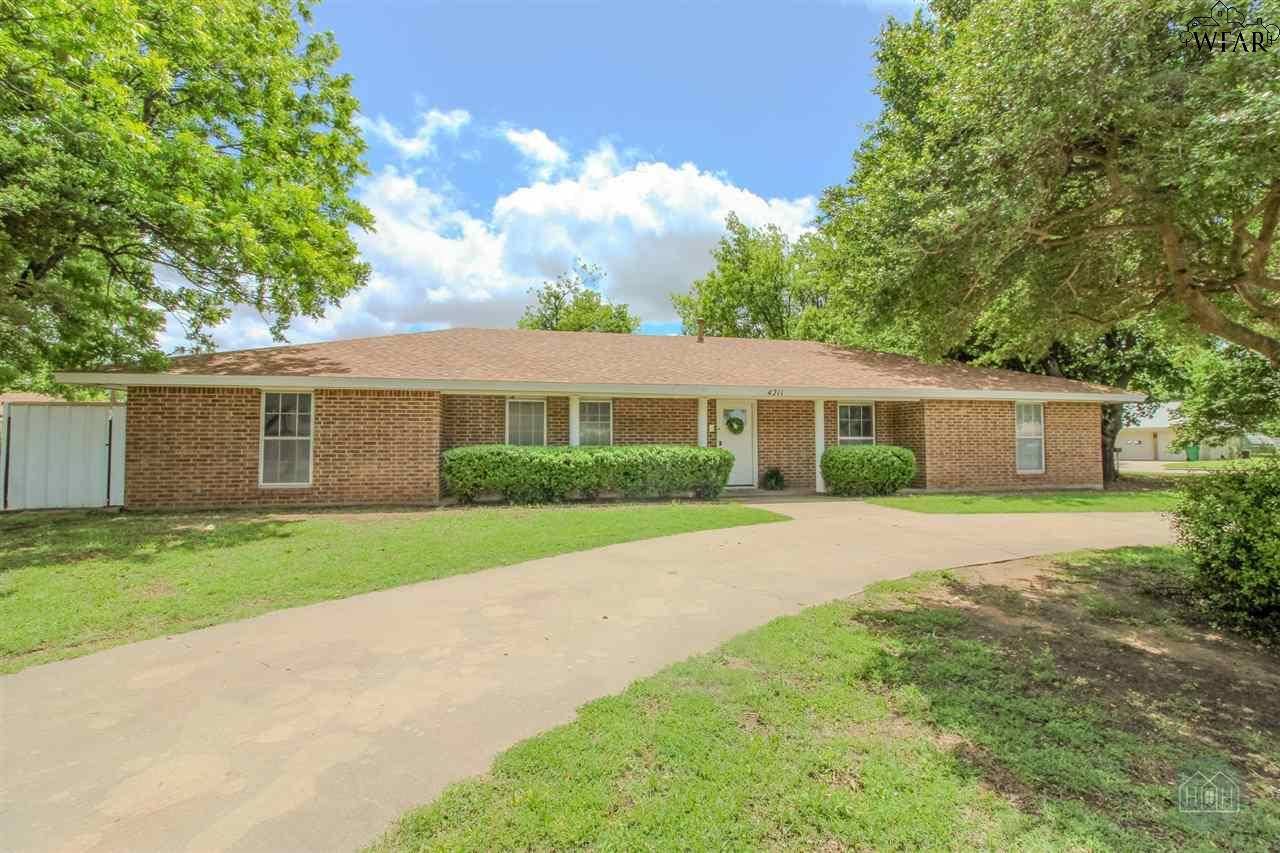 4211 YAMPARIKA STREET, Vernon, TX 76384