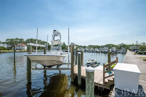 Manteo, NC 27954,106 Fort Hugar Way #Lot 8