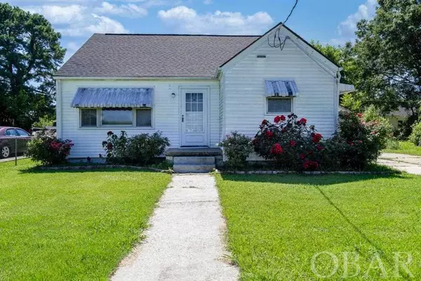 104 Chadburn Avenue, Elizabeth City, NC 27909