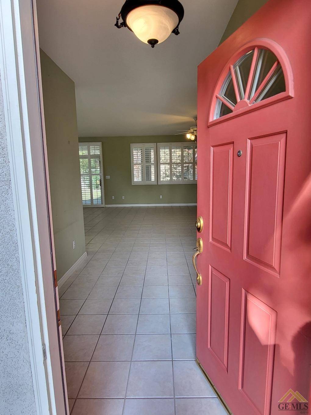 Bakersfield, CA 93311,9900 Allspice Rose Court