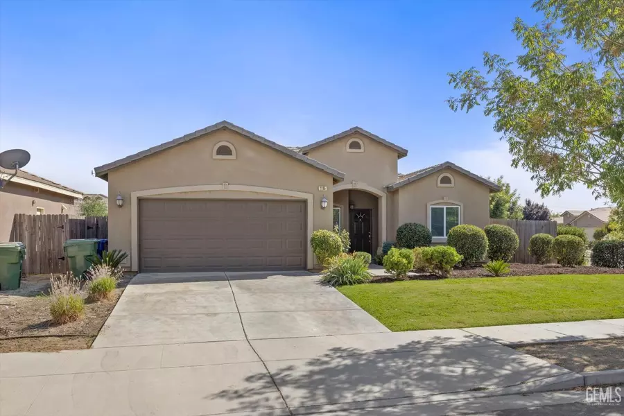 2005 Climbing Rose Avenue, Wasco, CA 93280