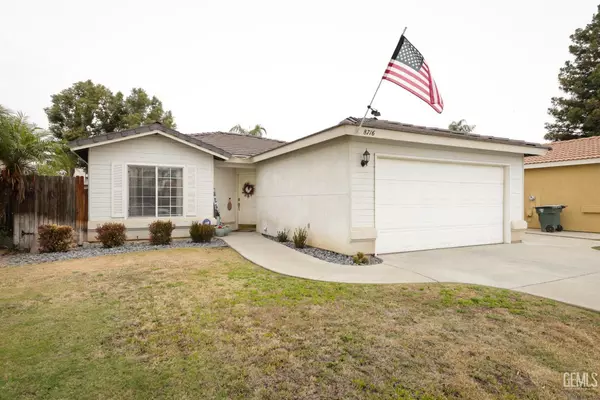8716 Icicle Creek Drive, Bakersfield, CA 93312
