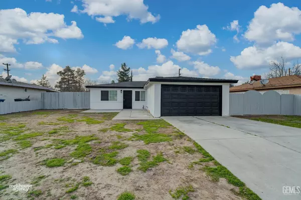 9021 Viola Street, Bakersfield, CA 93307