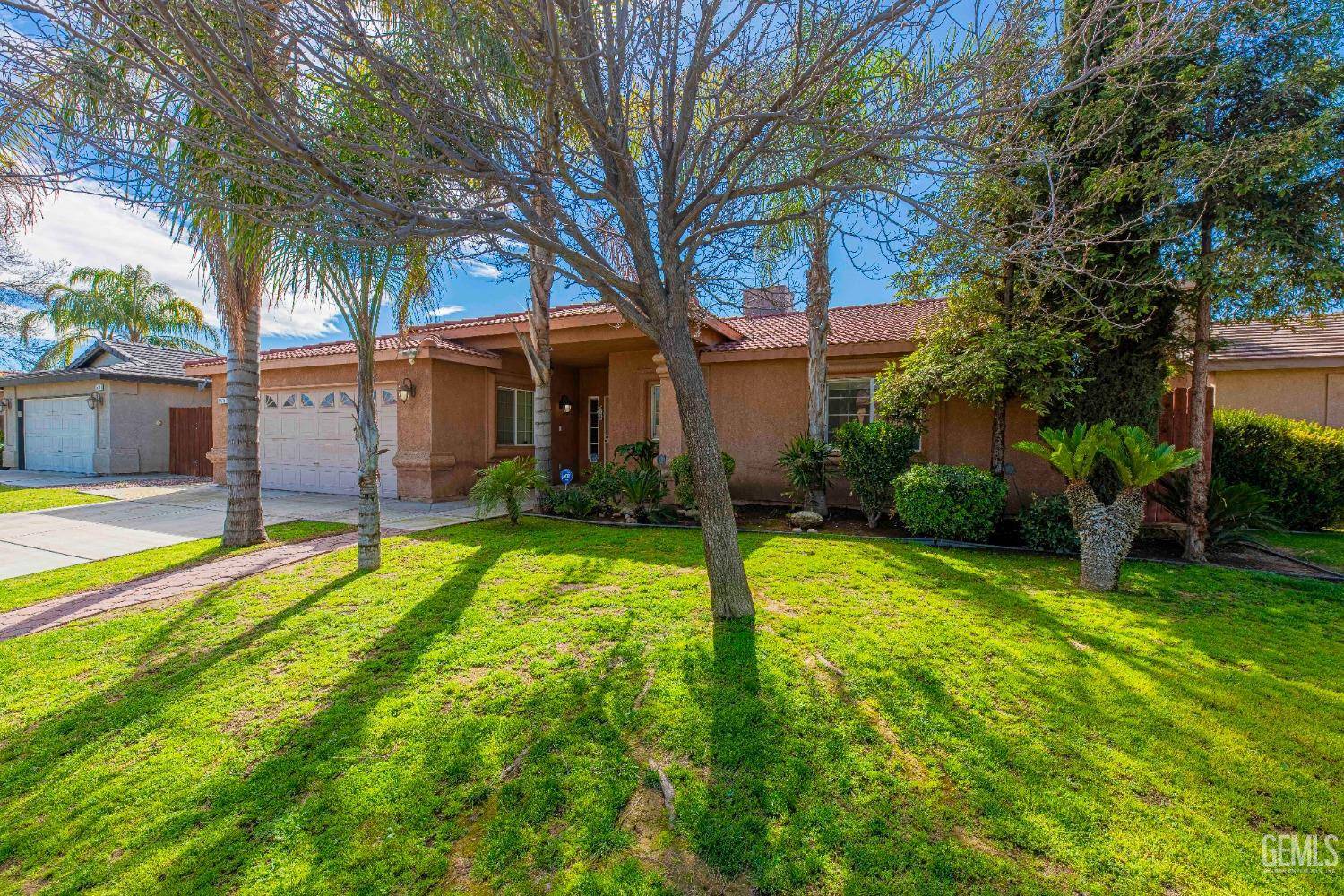 Bakersfield, CA 93307,5415 La Pinta Maria Drive