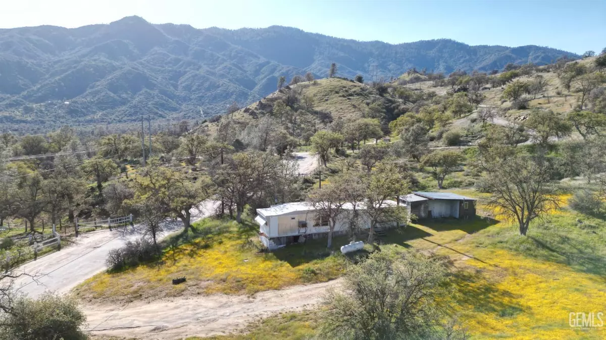 Caliente, CA 93518,42800 Indian Oak Road