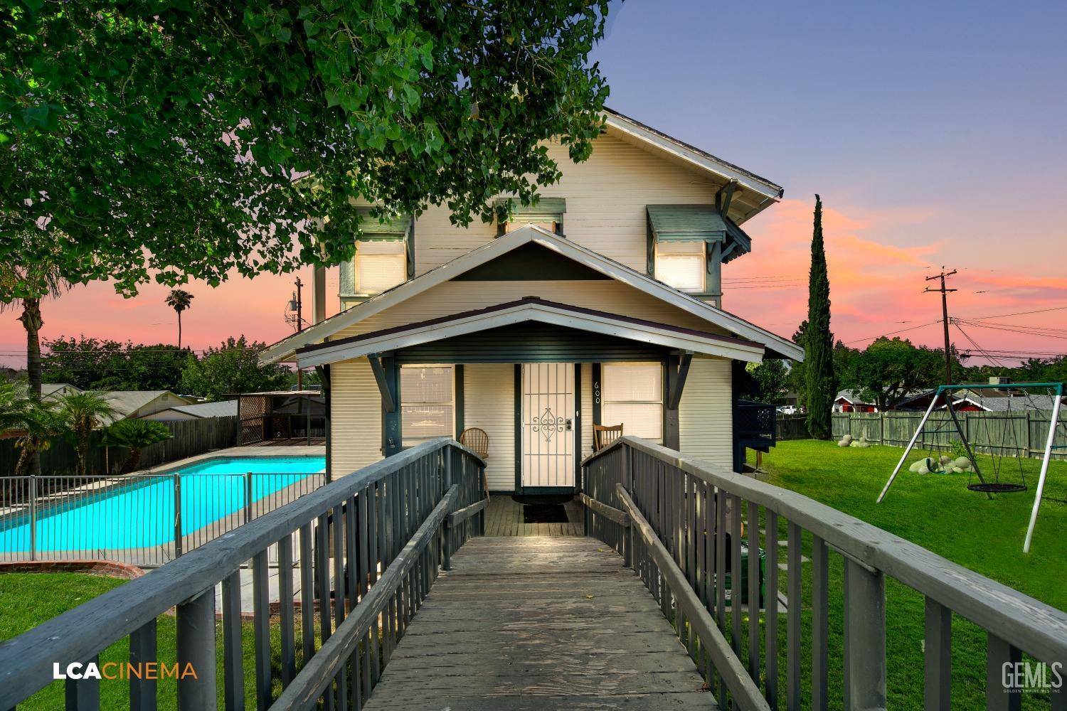 600 D Street, Taft, CA 93268