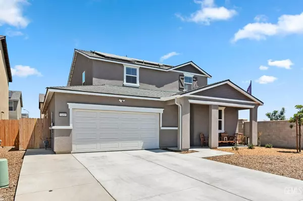 1455 S Horizon Circle, Hanford, CA 93230