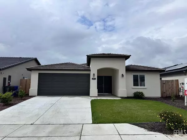 Bakersfield, CA 93307,609 Ledgestone St