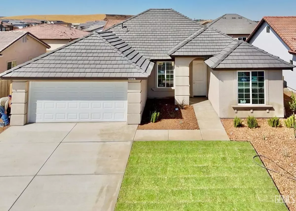 Bakersfield, CA 93306,4606 Seedling Way