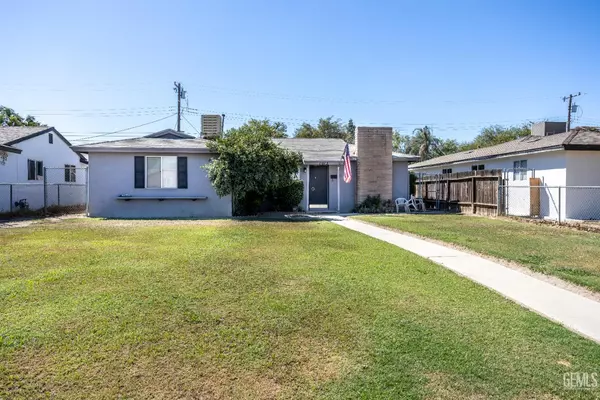 1013 Meredith Drive, Bakersfield, CA 93304