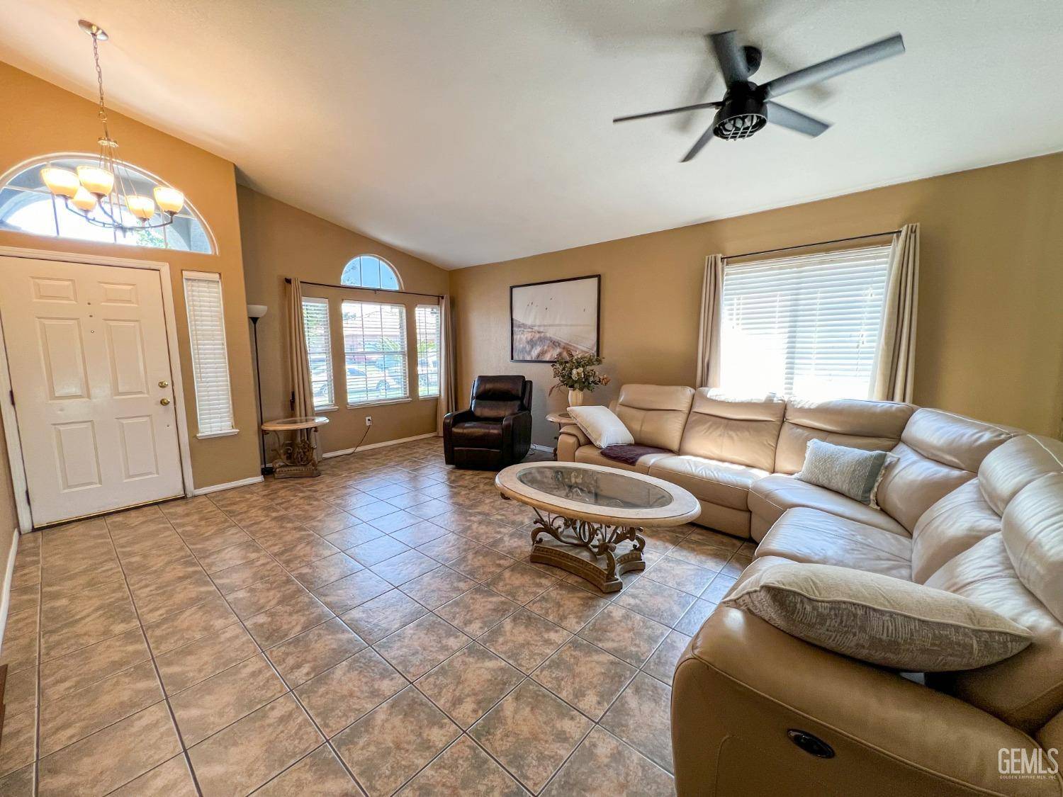 Bakersfield, CA 93313,7401 Asseri Street