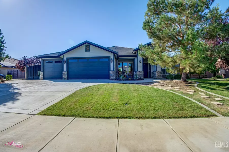 14507 Evadell Court, Bakersfield, CA 93314