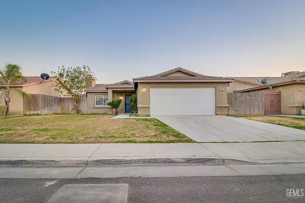 5009 Tierra Abierta Drive, Bakersfield, CA 93307