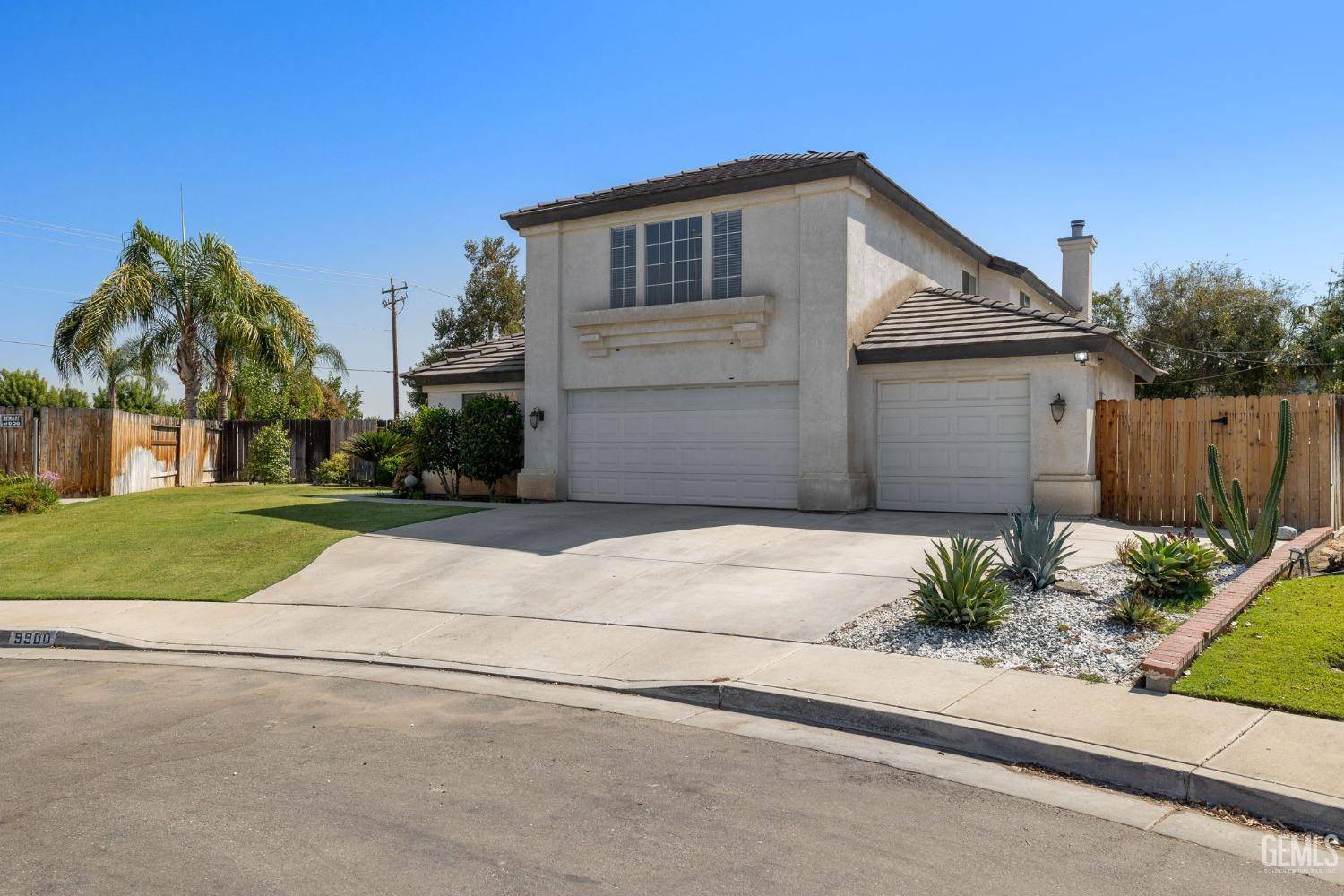 Bakersfield, CA 93312,9900 Kearney Hills Drive