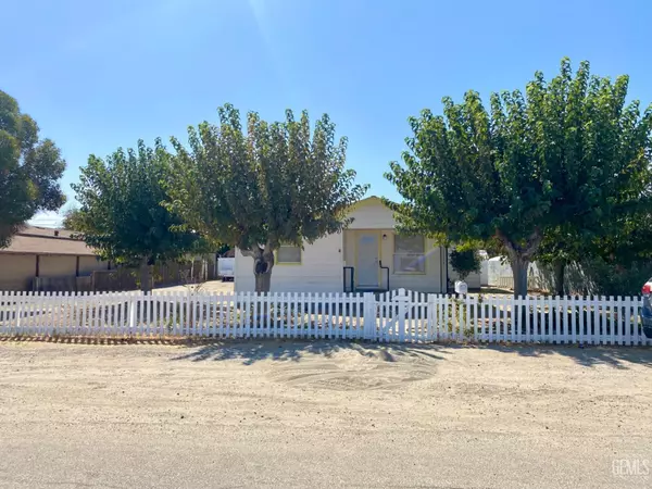 817 Pierce Street, Taft, CA 93268