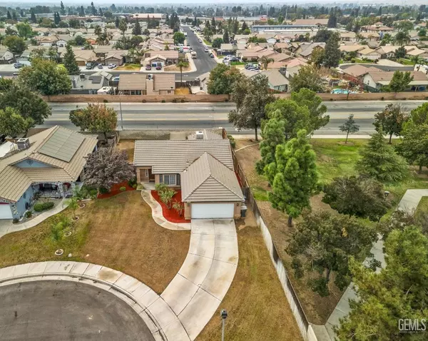 Bakersfield, CA 93308,341 Sunny Meadow Drive