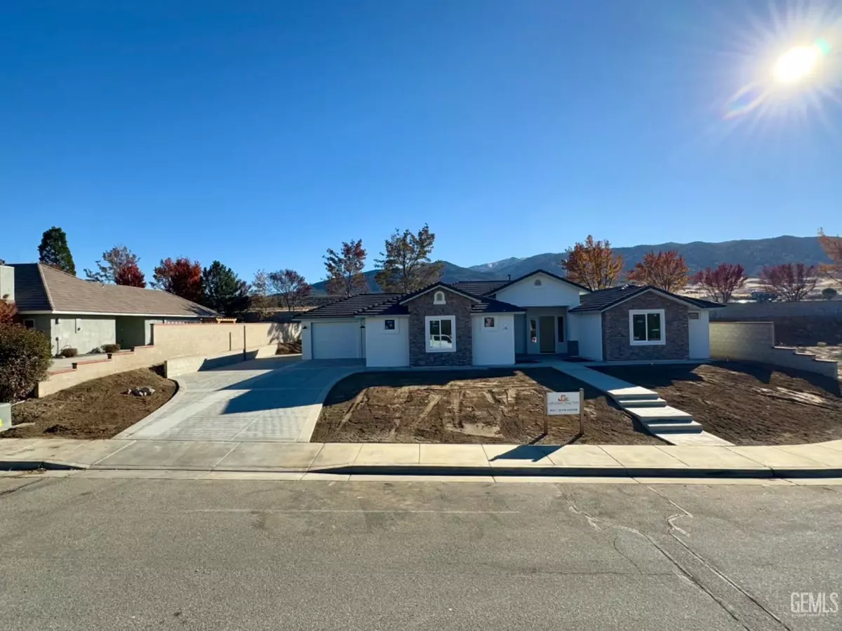 Tehachapi, CA 93561,406 Savannah Place