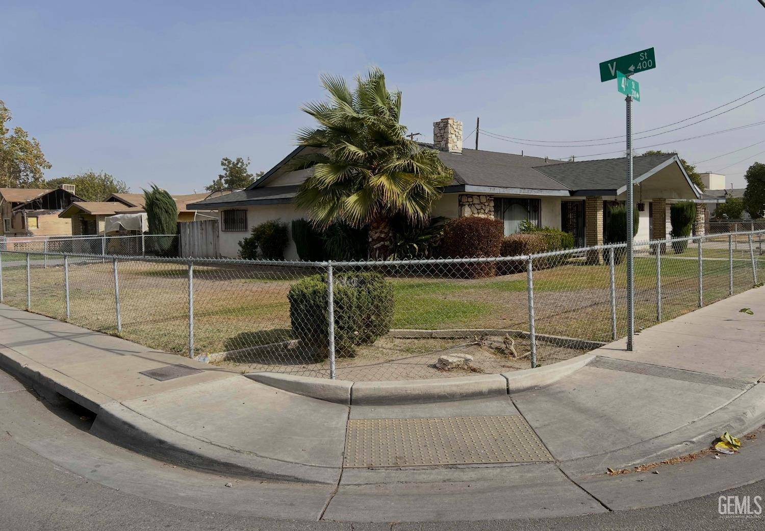 Bakersfield, CA 93304,230 4th Street