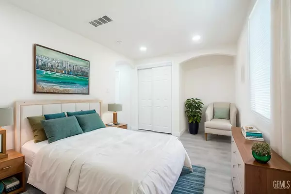 Bakersfield, CA 93307,3501 Oliver Street