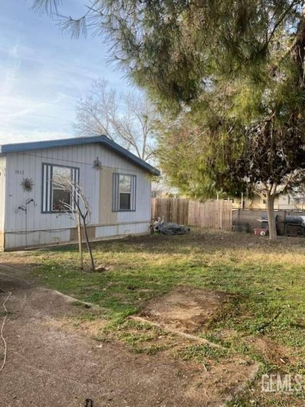 5013 Bussell Road, Bakersfield, CA 93314