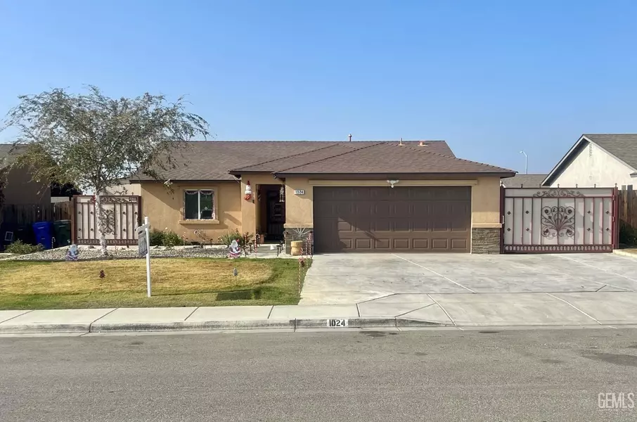 1024 Gargano Road, Bakersfield, CA 93306