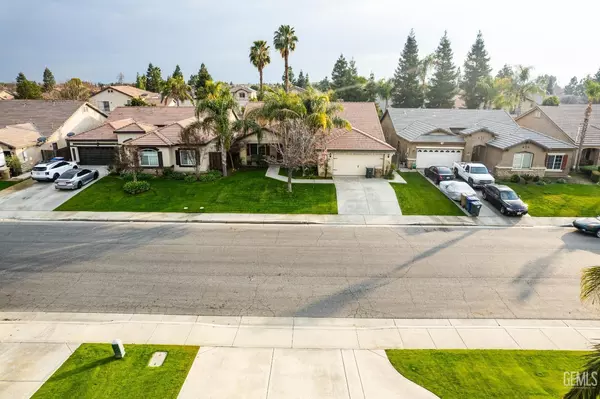 Bakersfield, CA 93311,10907 Villa Hermosa Drive