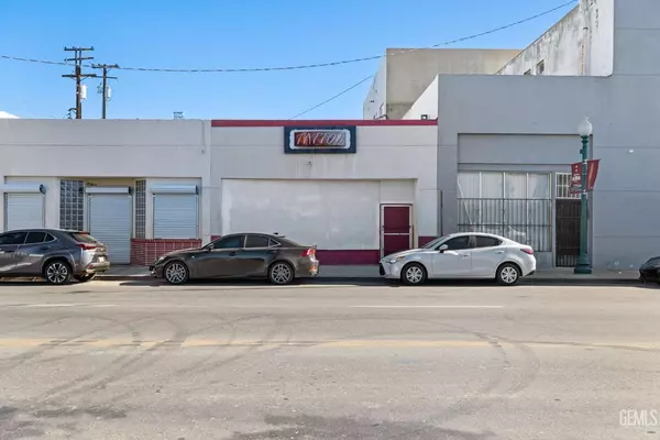 Bakersfield, CA 93305,805 Baker Street