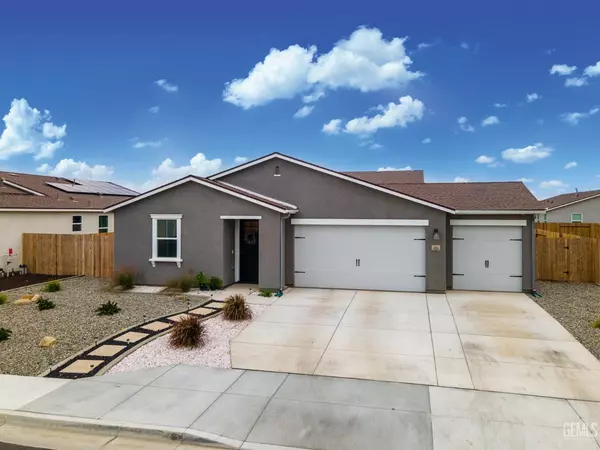 Bakersfield, CA 93313,7717 Ridge Forest Drive