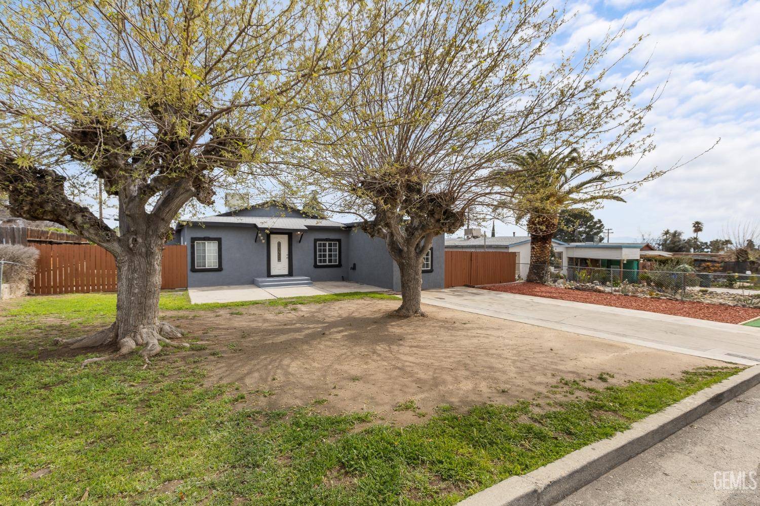 Bakersfield, CA 93306,2935 Shelly Lane