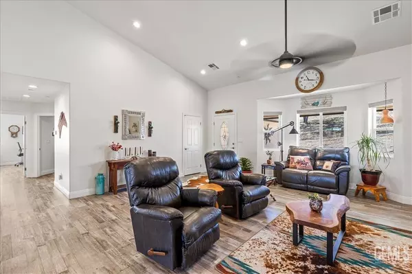 Tehachapi, CA 93561,17600 Ascot Court