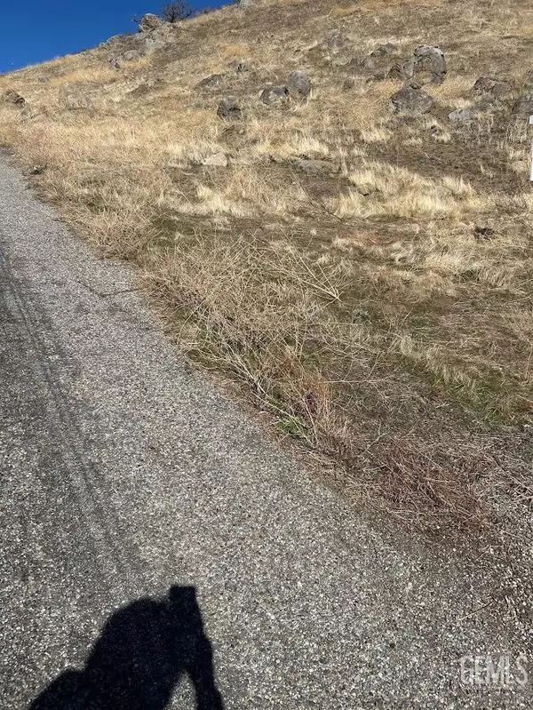 Tehachapi, CA 93561,0 Assault