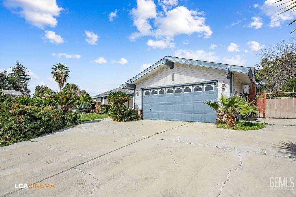 Bakersfield, CA 93308,6806 Cherrywood Avenue
