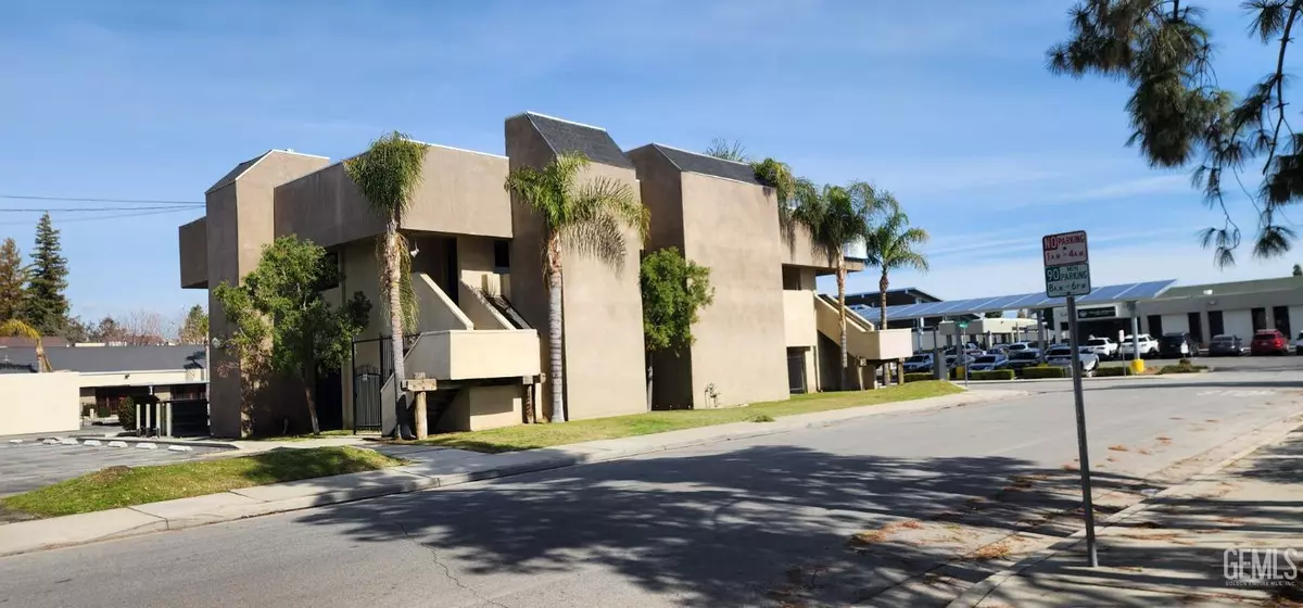 Bakersfield, CA 93309,4600 American Avenue