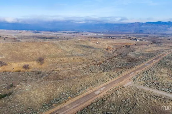 Tehachapi, CA 93561,0 0 Summers Dr.