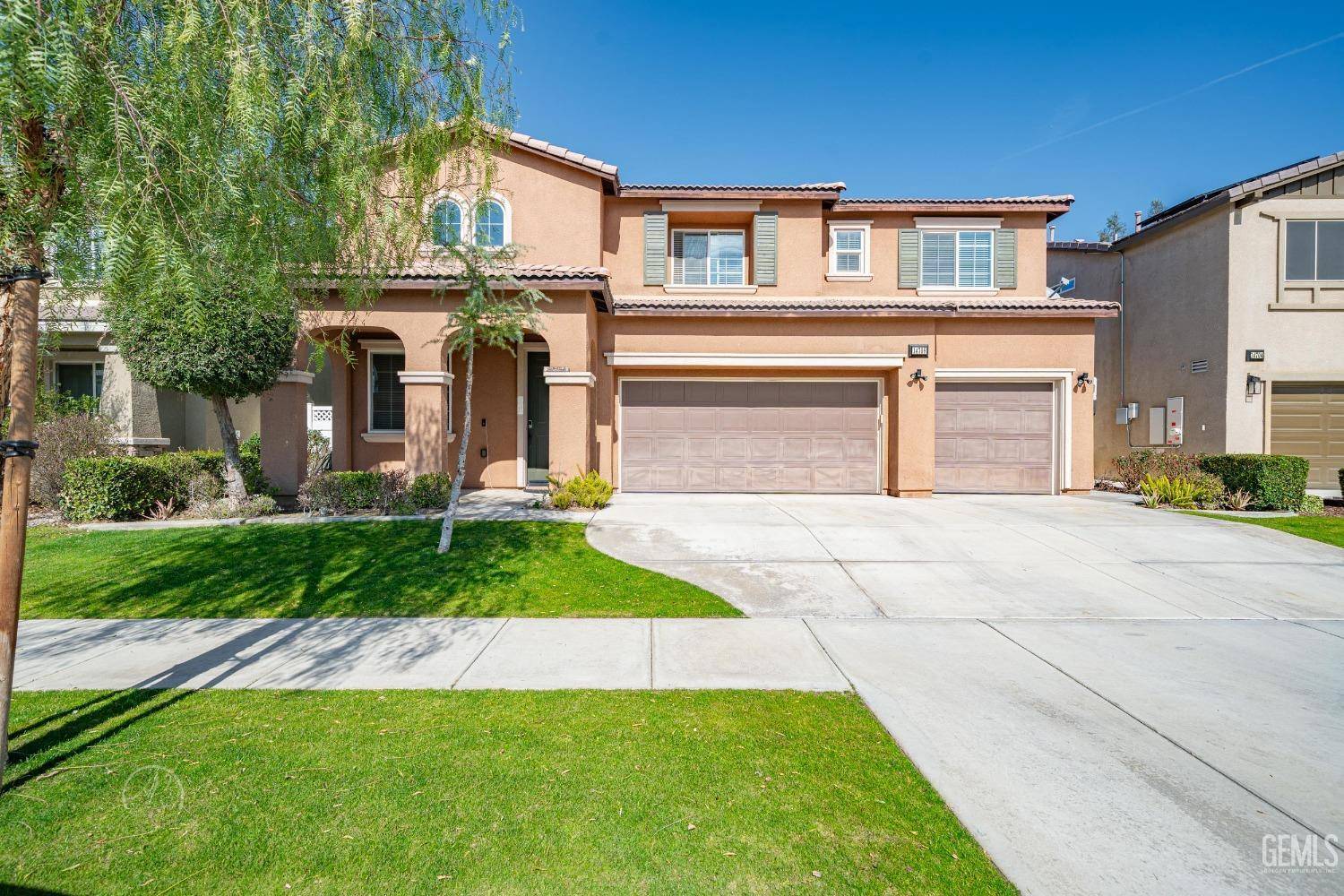 14708 Lemon Lily Drive, Bakersfield, CA 93314