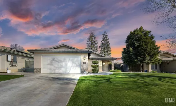 Bakersfield, CA 93313,5408 White Pine Way