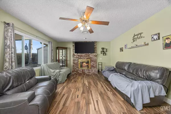 Bakersfield, CA 93308,6504 Cherrywood Avenue