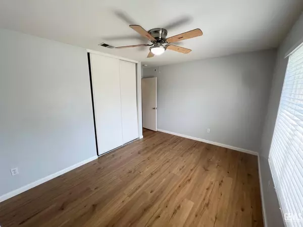 Bakersfield, CA 93313,6409 Easter Lily Ct